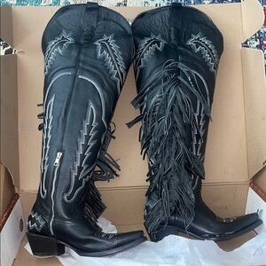 Black Fringe Western Boots